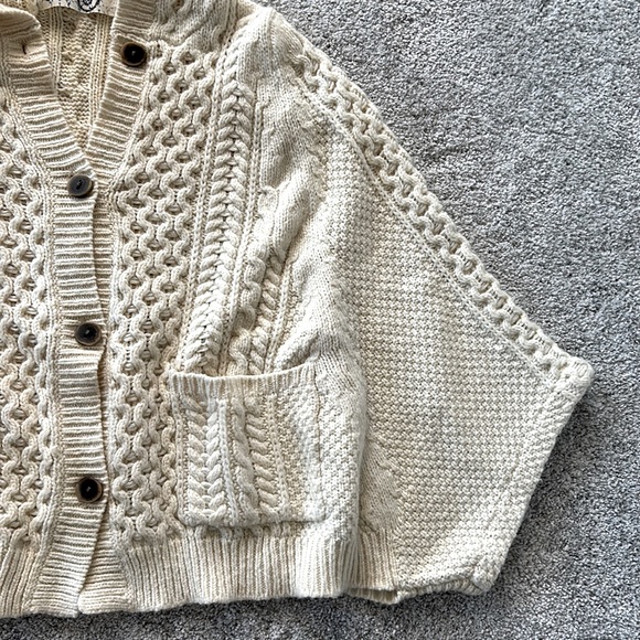 Anthropologie Vienne Cardigan - Picture 4 of 9